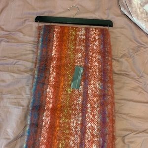 Multi colored brand new throw blanket